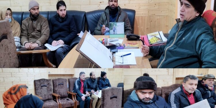 ADDC Kupwara reviews block level activities conducted by Block Level Committees through student volunteers