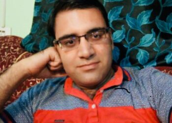 Rasikh Rasool concerned over dilapidated bridge at Bakiaker Rajwar