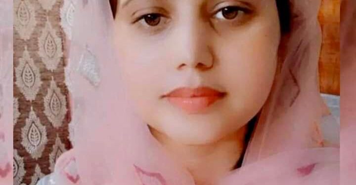 Defying all odds, Baramulla girl qualifies KAS