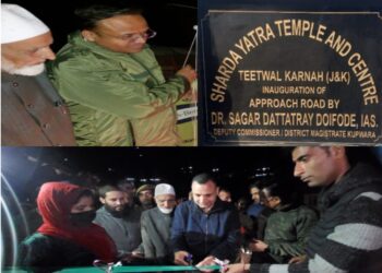 DDC Kupwara inaugurates Road at Teetwal,Attends deputations.