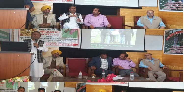 Chairman DDC Kupwara presides over world Bee day Celebrations at Kupwara