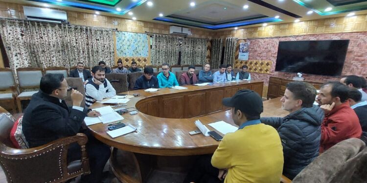 DC Kupwara reviews progress of digitalisation of Cadastral Maps
