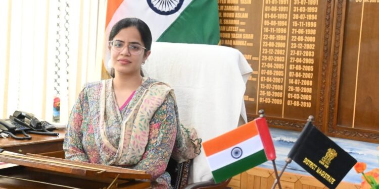 Ayushi Sudan Assumes Charge As Deputy Commissioner Kupwara