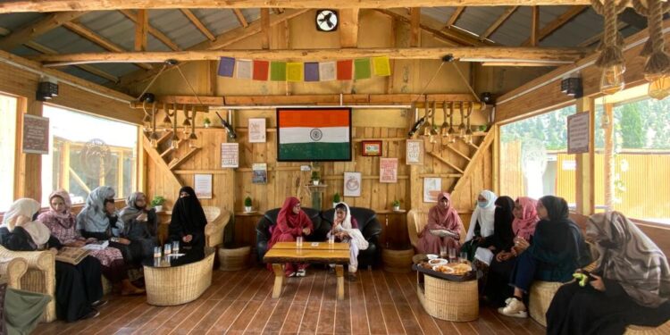 World Youth Skills Day: Indian Army In Collaboration With SKUAST Scientists Disbursed Raw Material For Crewel Embroidery To Gurez Valley Sozni And Crewel Artisans Coop Society’