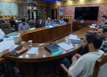 DC Kupwara Ayushi Sudan reviews progress under FRA