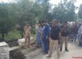 DC Kupwara visits Khumryal (Lolab) to take on-spot assesment of restoration work of bridge
