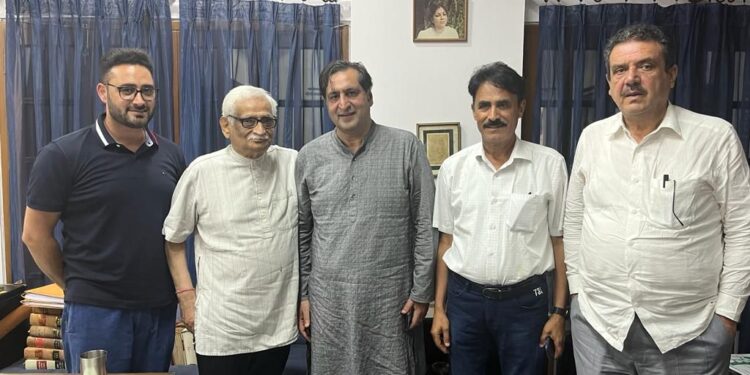 Sajad Lone along with PC leaders meet Adv Rajeev Dhavan to discuss Article 370 case