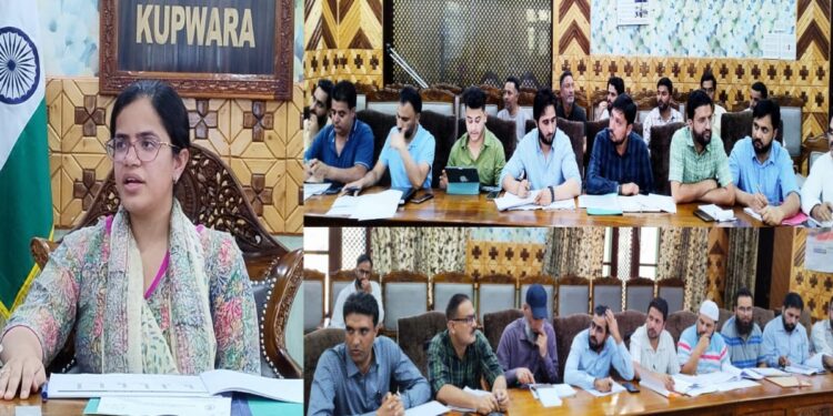 DDC Kupwara reviews progress of RDD schemes