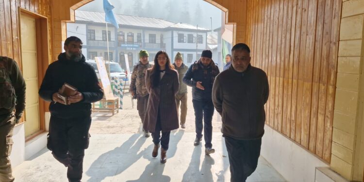 Panchayat Secretary exam held smoothly at 42 centers in Kupwara