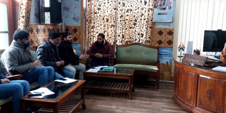 DC Kupwara chairs meeting of EROs