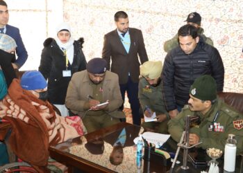 Moving out of station headquarters to hold the grievance redressal programme at district level is aimed to improve Police services in far-flung areas too; DGP J&K at grievance redressal programme in Kupwara