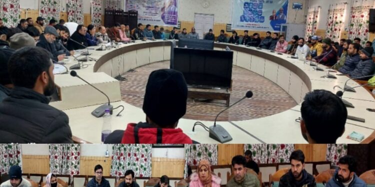 DC Kupwara reviews progress of PM Vishwakarma Scheme