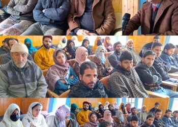Horticulture P&M conducts Awareness programme on PM-FME at Fruit Mandi, Handwara