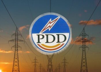 KPDCL Takes Out of Box Measure To Exact Pending Electricity Bills from Salaried Government Employees