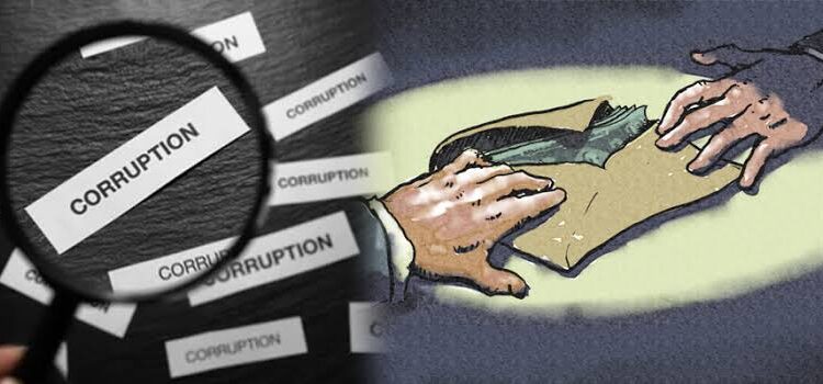 Forest Officer held by ACB while accepting bribe in Rafiabad Baramulla