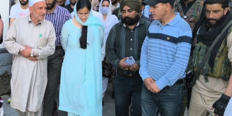 DC Kupwara inspects arrangements for celebration of Urs Zatie-Shahwali at Drugmulla