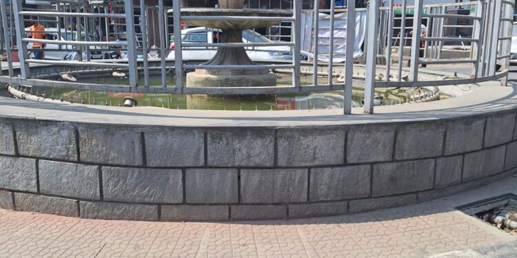 04 years on Kupwara’s lone Fountain Non-Functional.