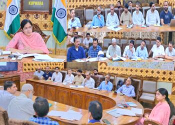 DC Kupwara reviews progress of Jal Shakti department (PHE)