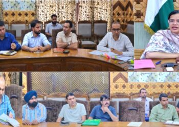 DC Kupwara chairs Officers meet to discuss finalization of rates for compensation other issues of NH-701 RKCTC