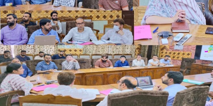 DC Kupwara chairs meeting regarding formulation of GIS based Master plan for Kupwara town