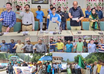DC Kupwara administers Swachhta Pledge to Officers,Swachhta Rallies, Cleanliness drive held across the district