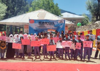 Day 2 of Kargil Vijay Diwas Celebrated with Patriotism and Passion at Boys High School Kundian