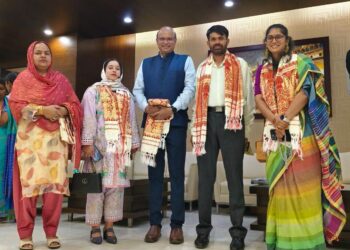 Threads of Change: Kupwara’s Women Entrepreneurs Shine in Mumbai