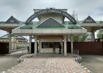 Anti-Corruption Court Sentences Former IAS Officer One Year Of Imprisonment, Imposes Rs.15 Lac Of Fine In Corruption Case