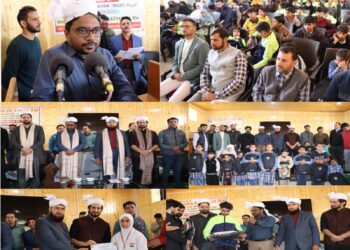 DC Kupwara Visits Villagam, Reviews Developmental Works.