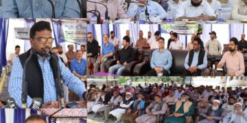 Vikas Kundal Reviews Developmental Works in Vibrant Villages of Karnah; Holds Public Outreach Programme