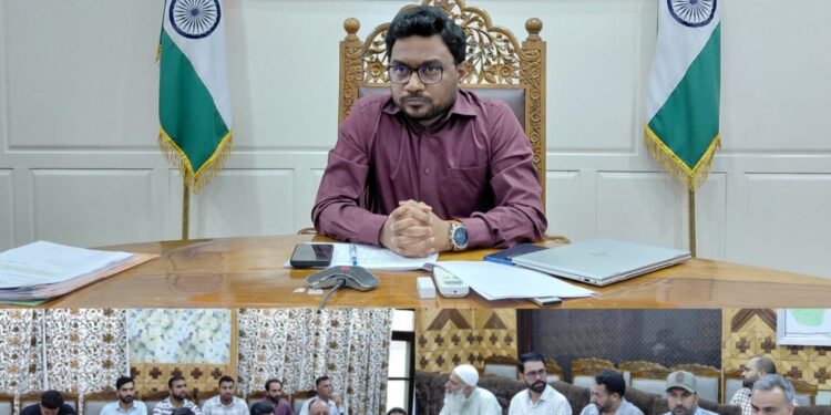 DC Kupwara Reviews Progress under HADP/JKCIP and Functioning of Kisan Khidmat Ghars