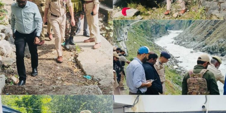 DC, SSP Kupwara Visit Seemari, Console Bereaved Families; Authorities Ensured Swift Rescue and Treatment for Injured