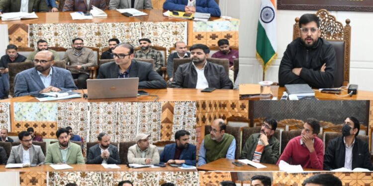DC Kupwara reviews revenue matters, stresses timely service delivery